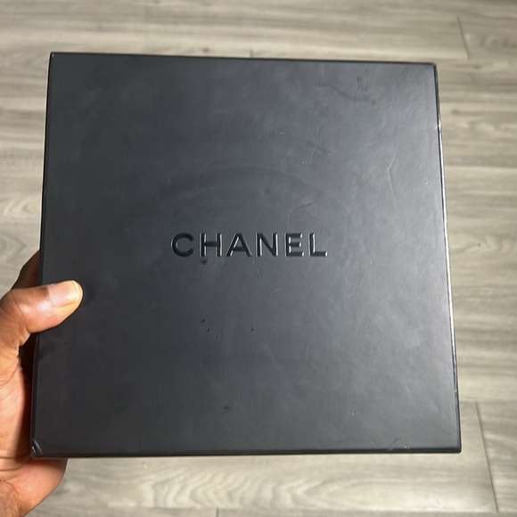 Chanel Parfum Black Box (just box) - Picture 12 of 12